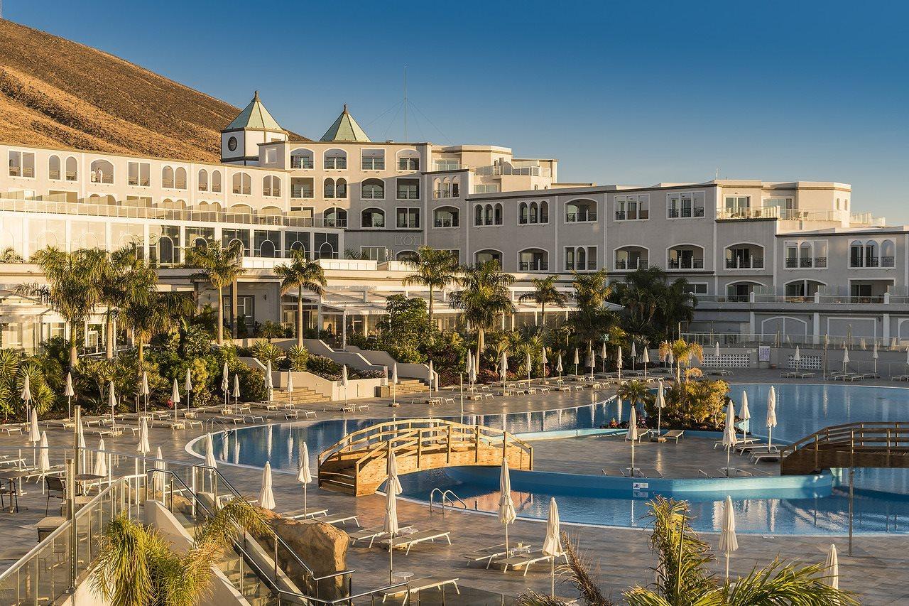 Royal Palm Resort & Spa (Adults Only) Playa De Esquinzo Dış mekan fotoğraf