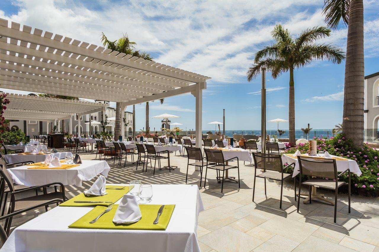 Royal Palm Resort & Spa (Adults Only) Playa De Esquinzo Dış mekan fotoğraf