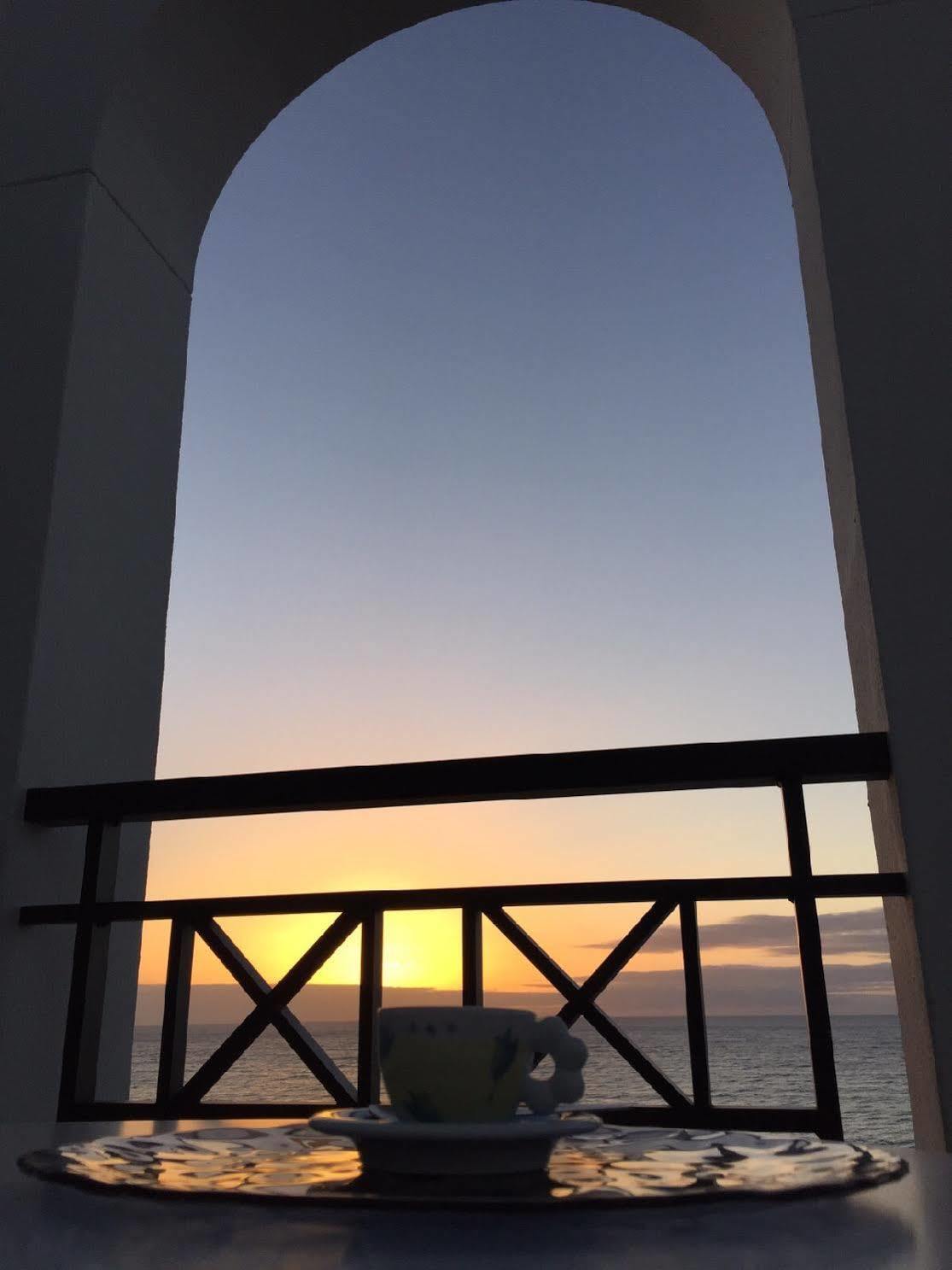 Royal Palm Resort & Spa (Adults Only) Playa De Esquinzo Dış mekan fotoğraf